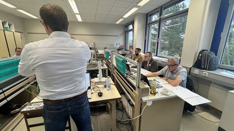 Gebäudesystemtechnik mit KNX - Grundlagen Schulungsraum KNX