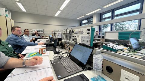Gebäudesystemtechnik mit KNX - Grundlagen Schulungsraum KNX